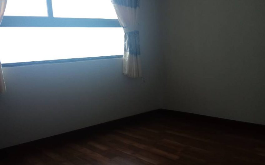 Cần cho thuê gấp căn hộ ở chung cư Pega Suite số 998 Tạ Quang Bửu P6Q8, 2pn,2wc có 1 số nội thất