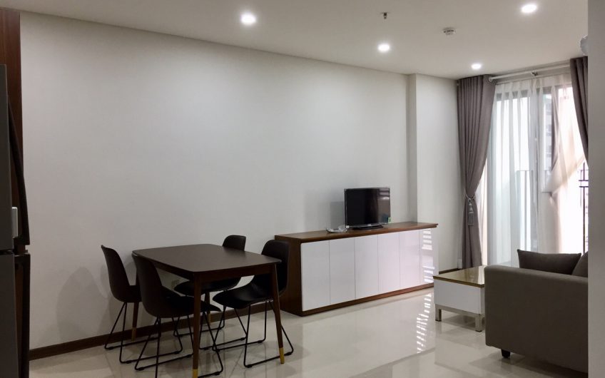 Vừa nhận nhà cần thuê căn hộ Hado Centrosa 57m2 1pn + 1wc nội thất cơ bản giá 16 tr/th