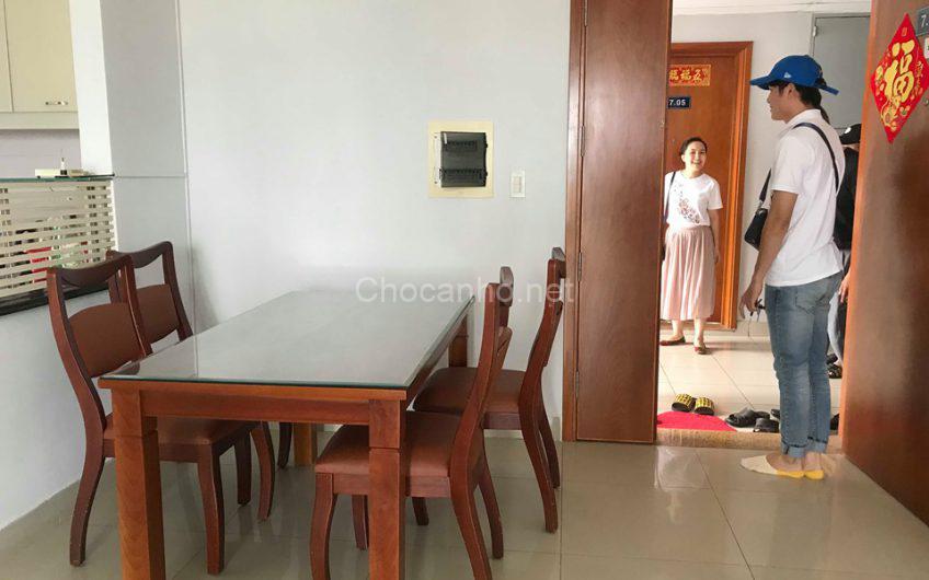 Cần cho thuê căn hộ Nguyễn Phúc Nguyên Quận 3, Dt : 83 m2, 2PN, Giá : 13.5 tr/th