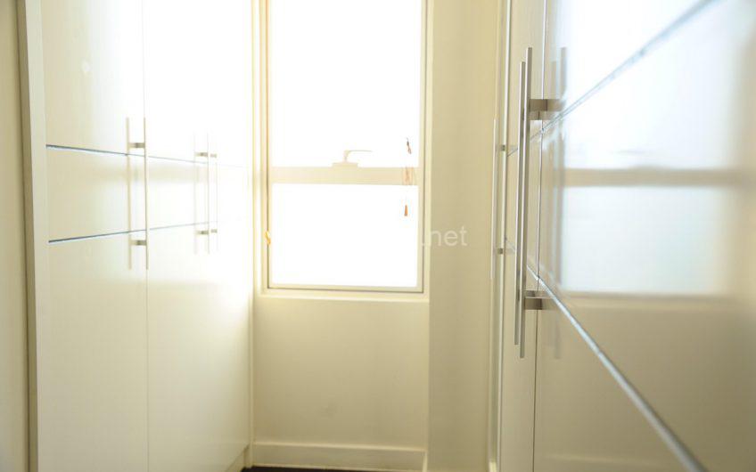 Cần Cho thuê căn hộ Sunrise City 39m2 có máy lạnh rèm cửa