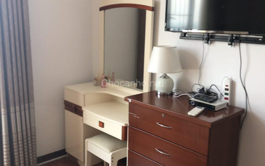 Cho thuê gấp căn hộ Giai Việt 2 phòng ngủ full nội thất
