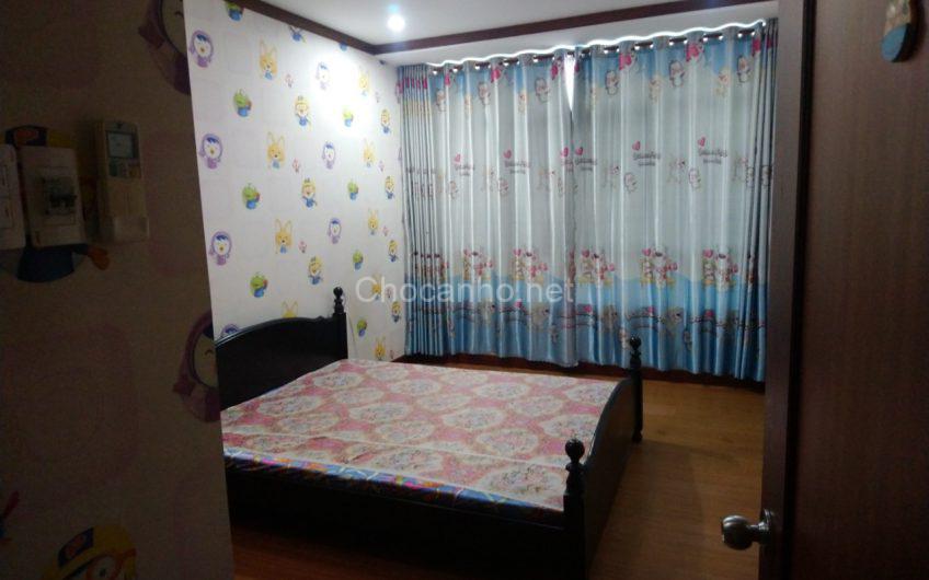 Cần bán gấp Giai Việt 2 phòng ngủ nhà trống