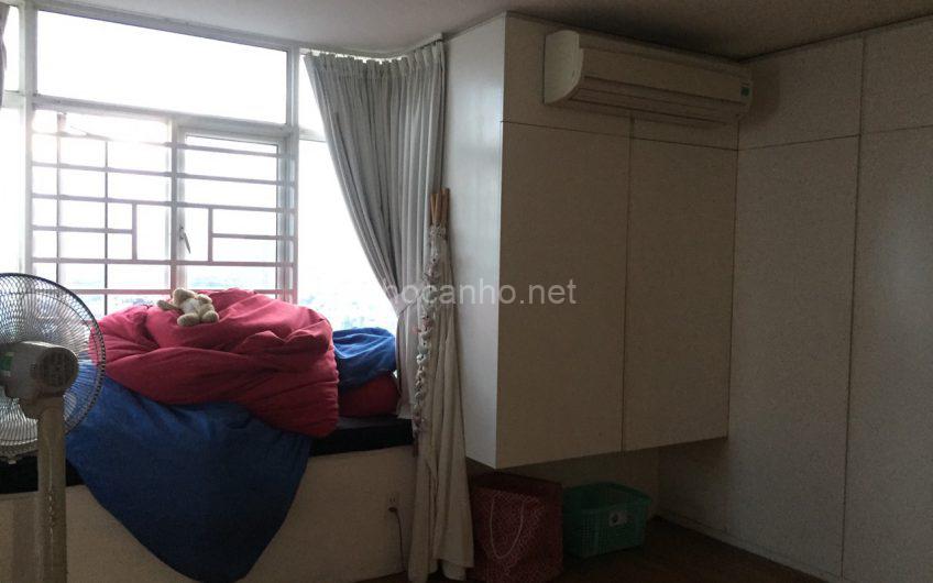 Cần bán gấp căn hộ cao cấp Giai Việt số 854 Tạ Quang Bửu , phường 5 quận 8