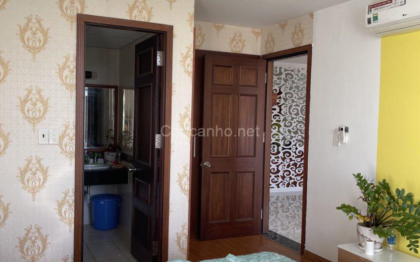 Chính chủ cho thuê căn hộ  Giai Việt, 856, Tạ Quang Bửu, Phường 5