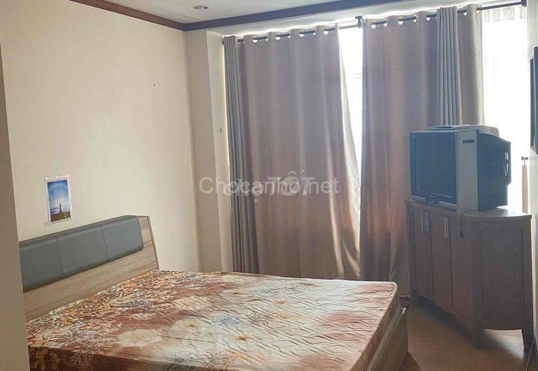 Cần sang gấp HĐ thuê căn hộ cao cấp Giai Việt, 856, Tạ Quang Bửu, Phường 5